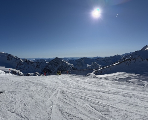 ストューバイ氷河スキーエリア